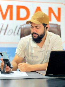 About us AL HAMDAN TRAVEL AND HOLIDAYS CEO